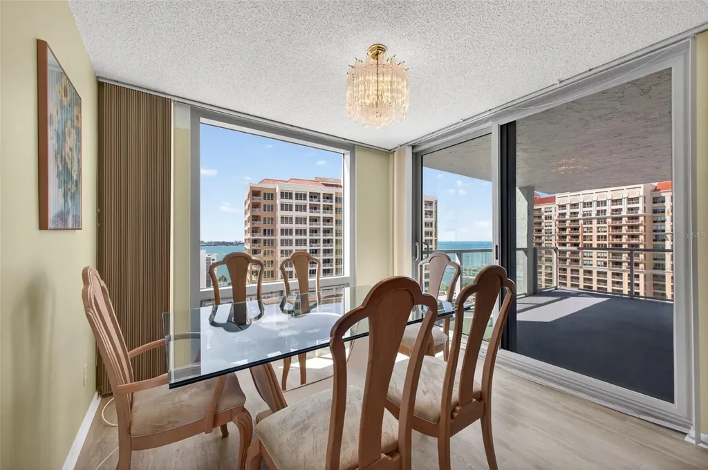 1111 N Gulfstream Avenue Sarasota FL 34236