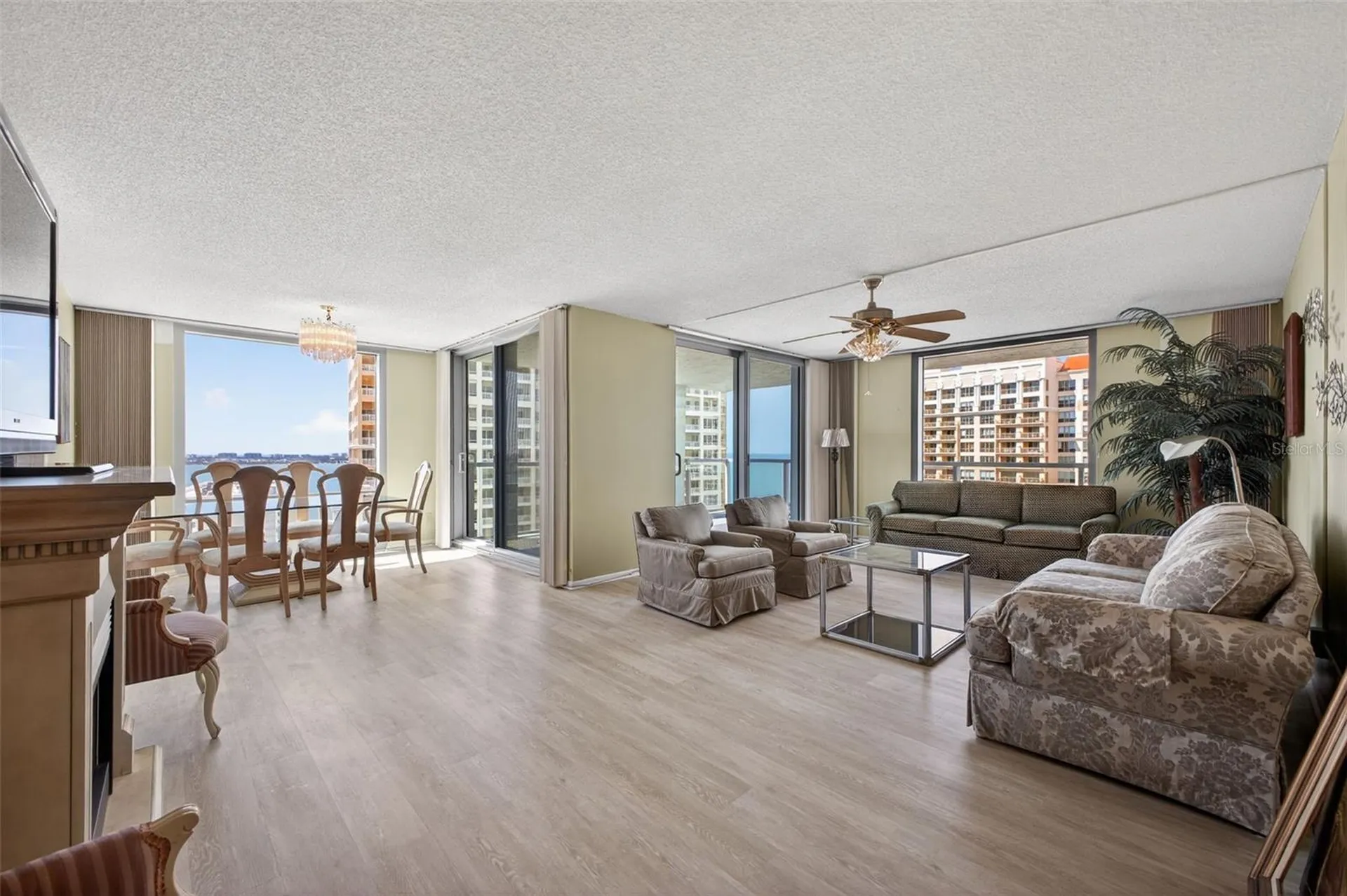 1111 N Gulfstream Avenue Sarasota FL 34236