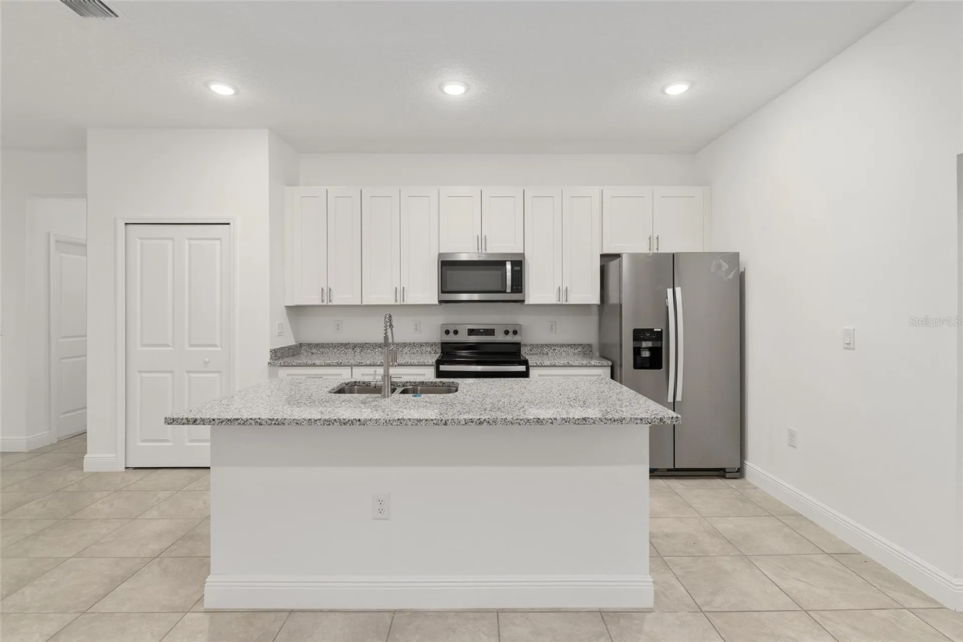 3872 W Baton Lane Citrus Springs FL 34433