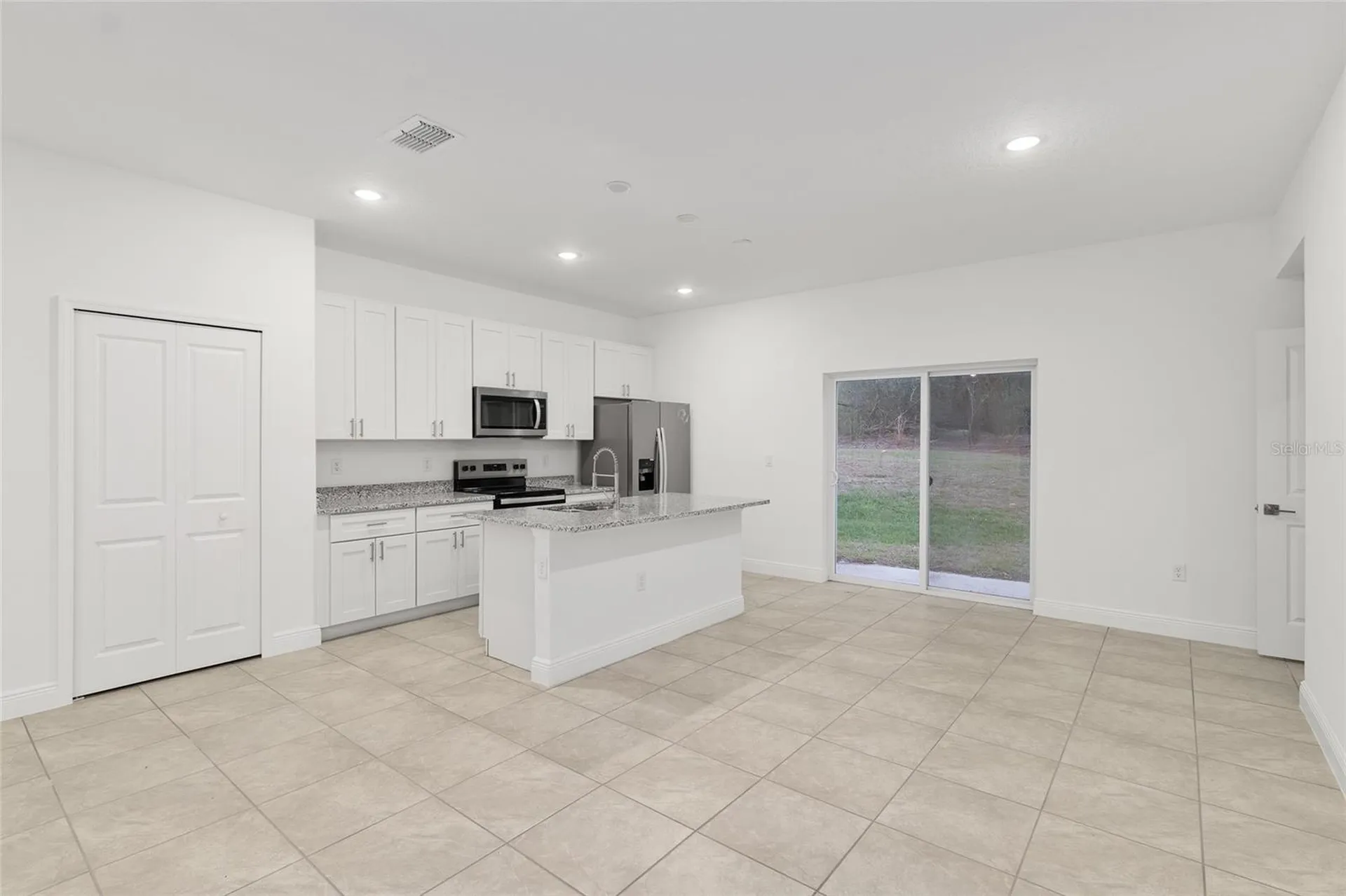 3872 W Baton Lane Citrus Springs FL 34433