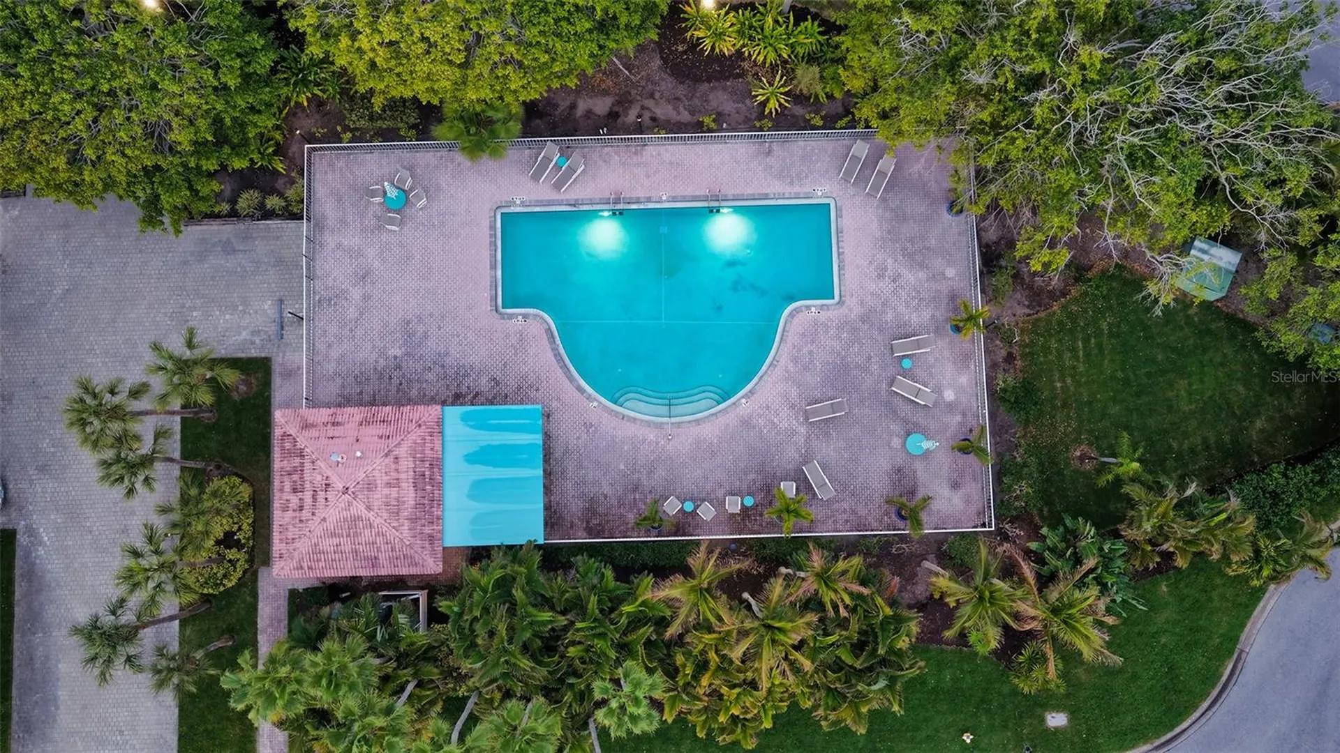3511 Fair Oaks Court Longboat Key FL 34228