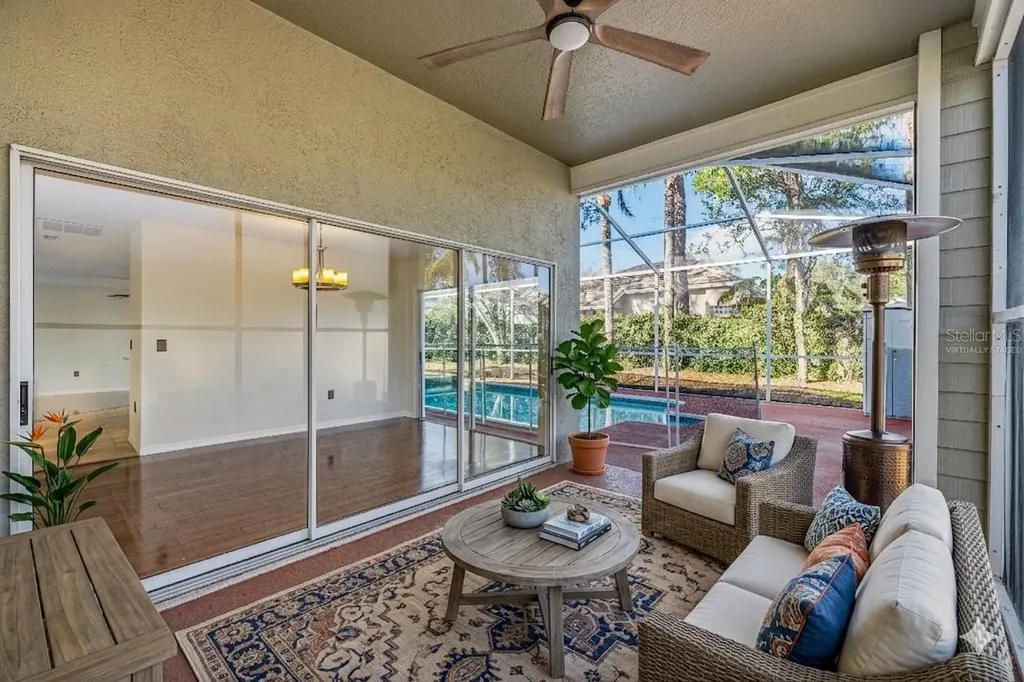 17705 Esprit Drive Tampa FL 33647