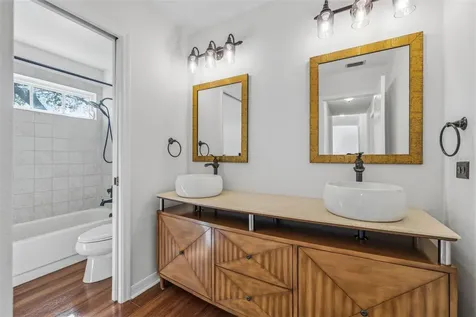 17705 Esprit Drive Tampa FL 33647