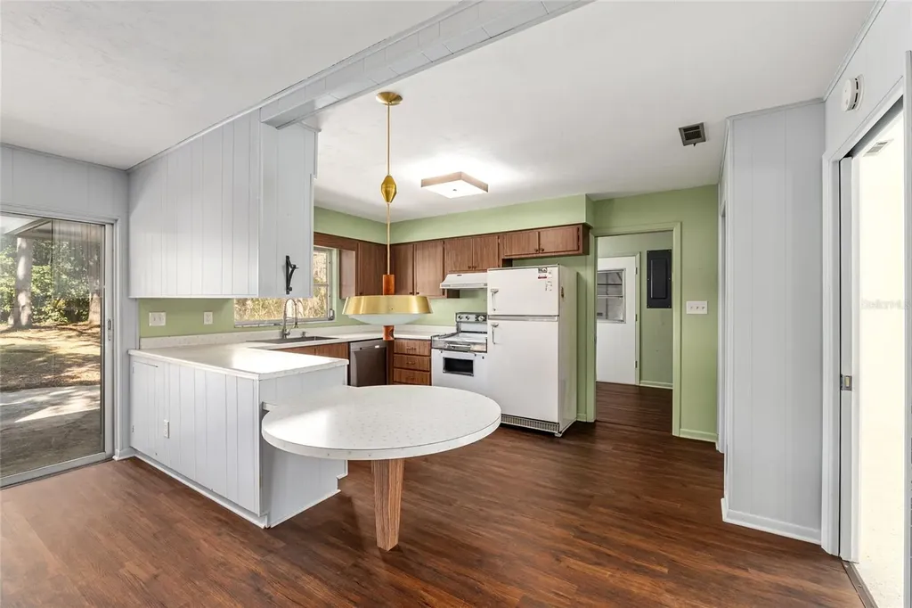 2814 NW 13th Court Gainesville FL 32605
