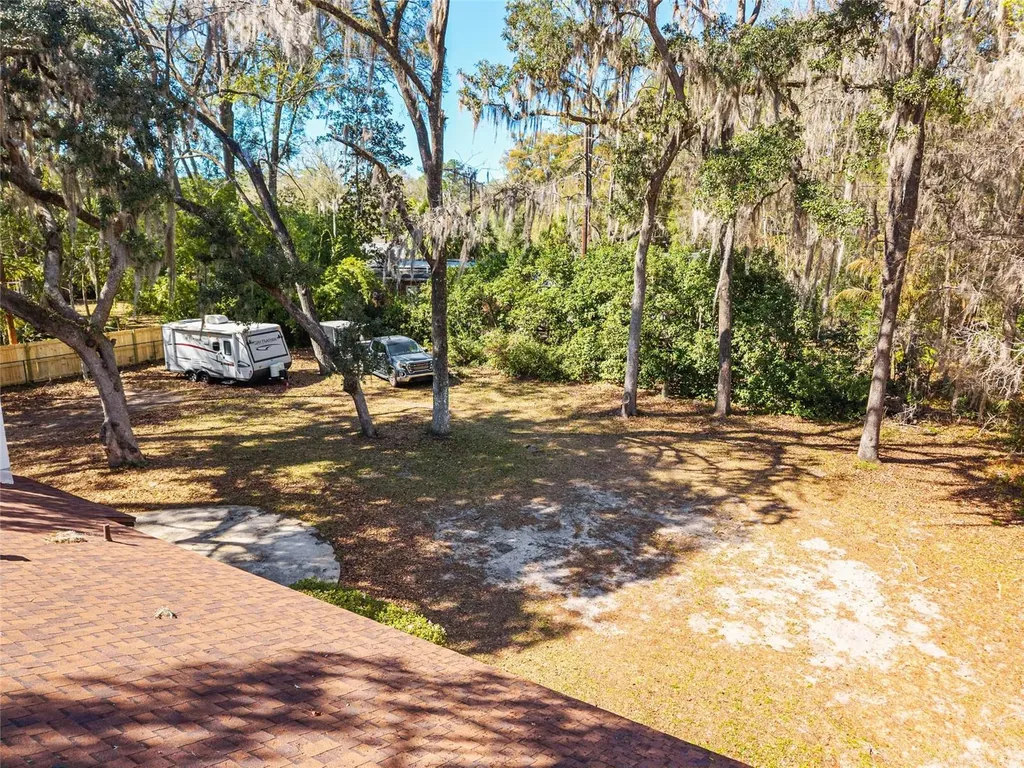 2814 NW 13th Court Gainesville FL 32605
