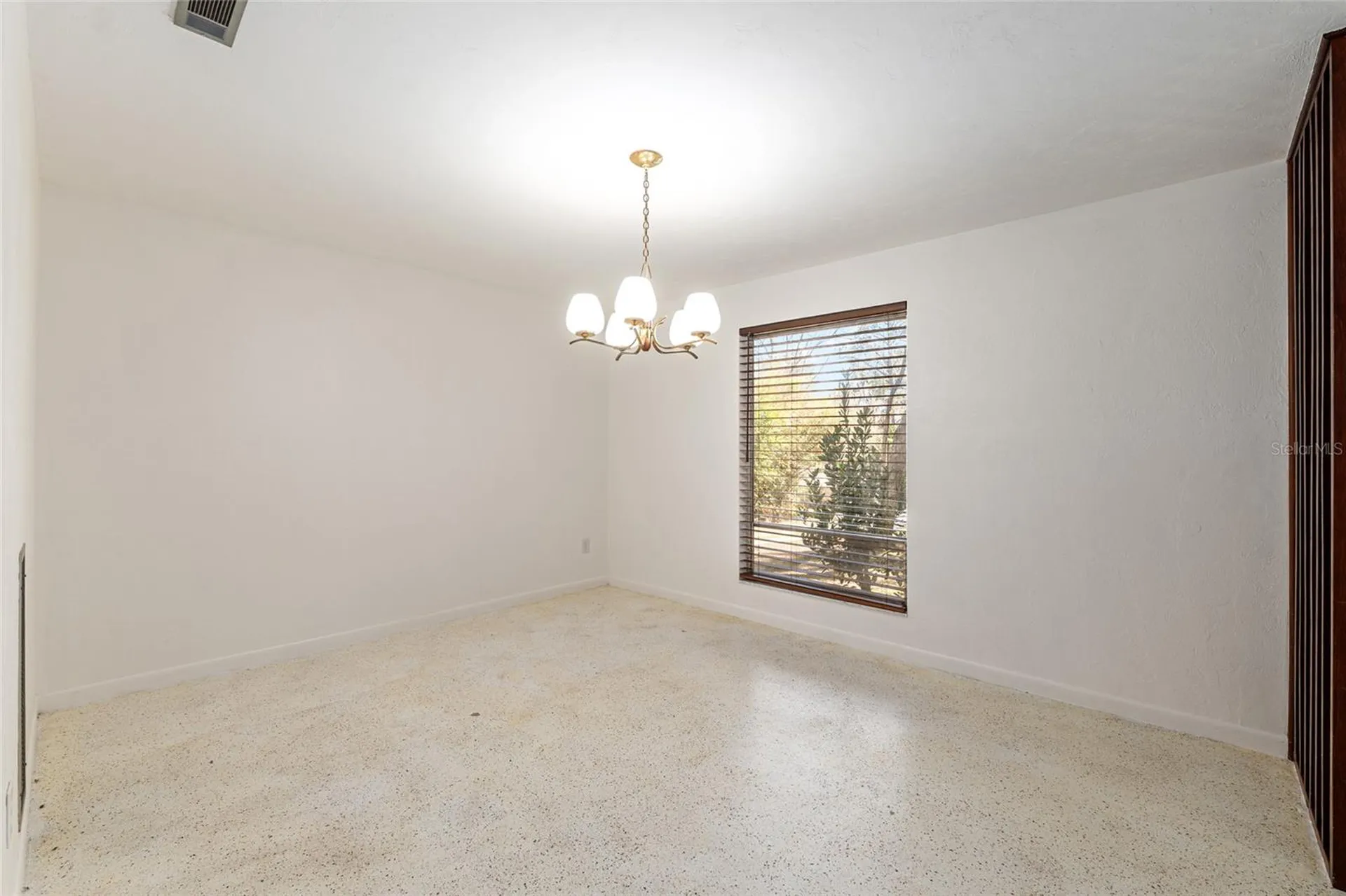 2814 NW 13th Court Gainesville FL 32605