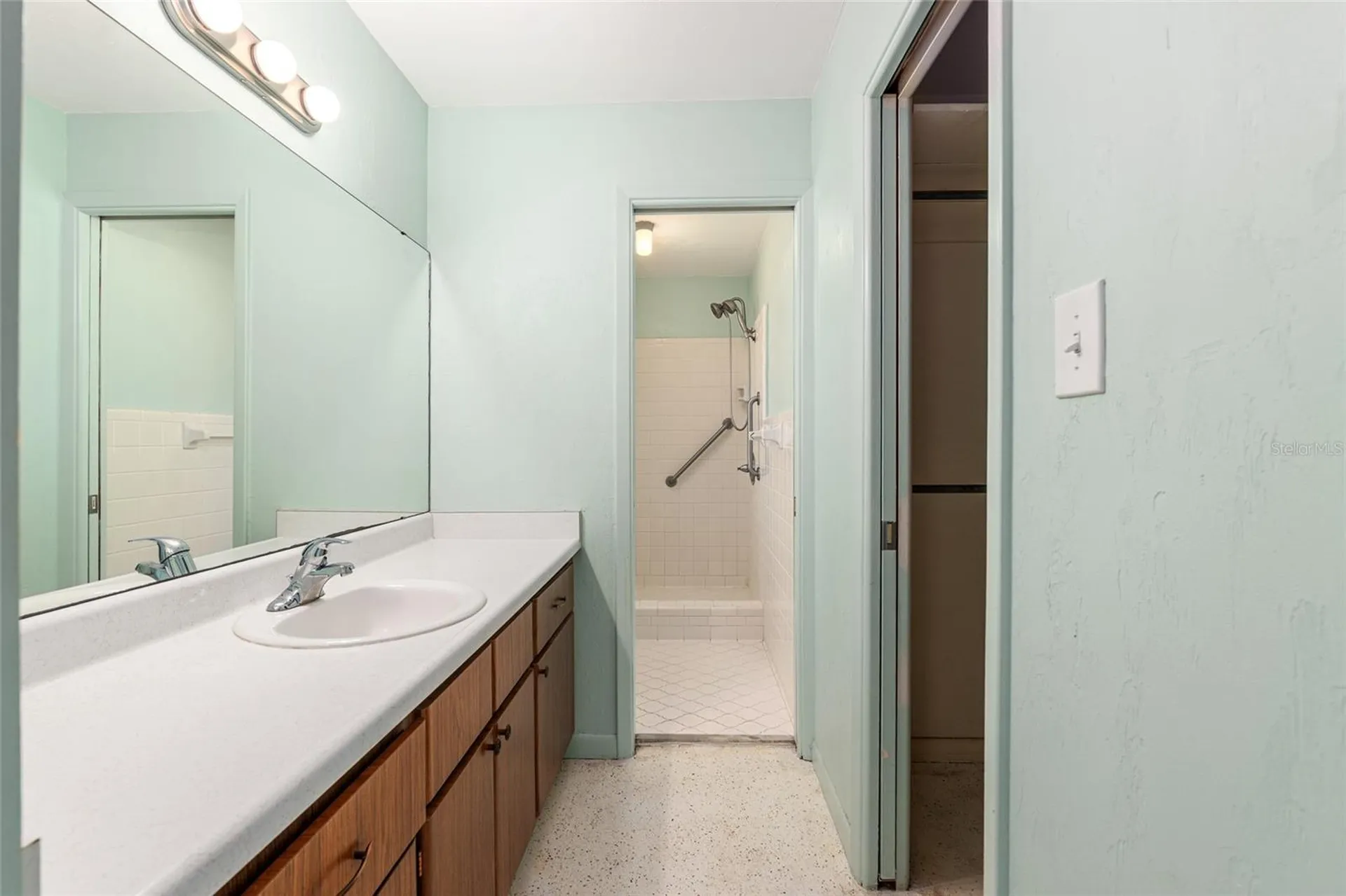 2814 NW 13th Court Gainesville FL 32605