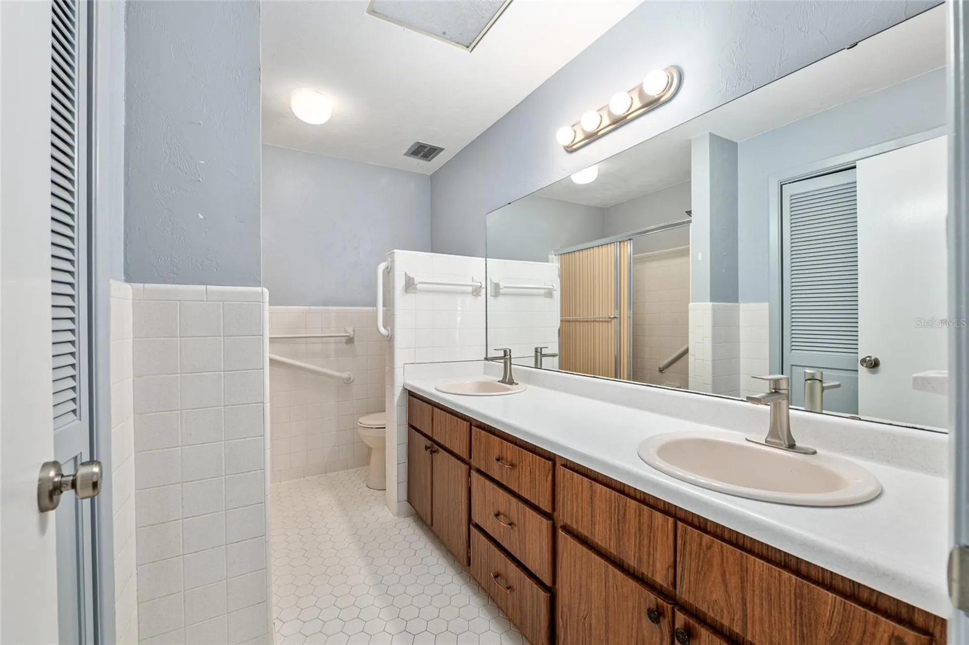 2814 NW 13th Court Gainesville FL 32605