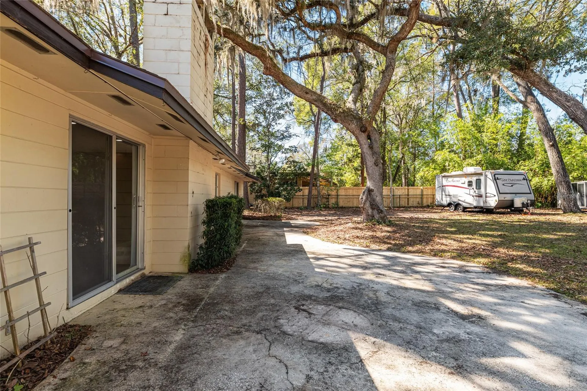 2814 NW 13th Court Gainesville FL 32605