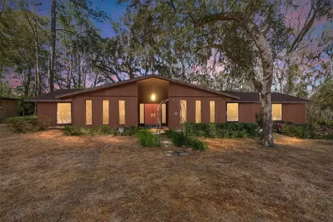 2814 NW 13th Court Gainesville FL 32605