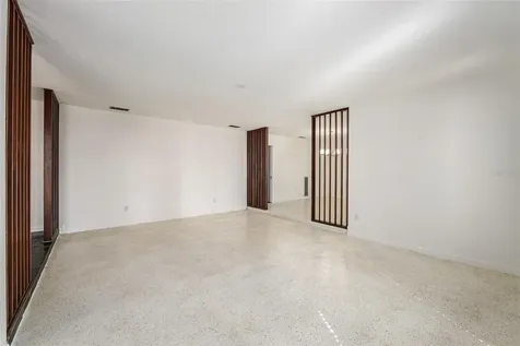 2814 NW 13th Court Gainesville FL 32605