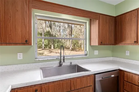 2814 NW 13th Court Gainesville FL 32605