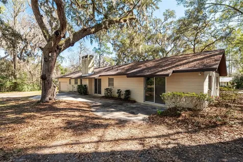 2814 NW 13th Court Gainesville FL 32605