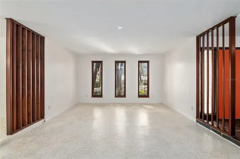 2814 NW 13th Court Gainesville FL 32605