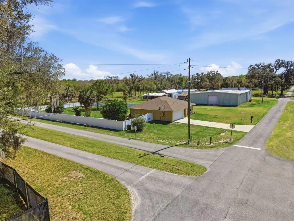 195 Frederick Street N Pierson FL 32180