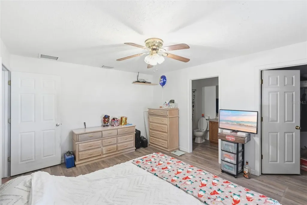195 Frederick Street N Pierson FL 32180