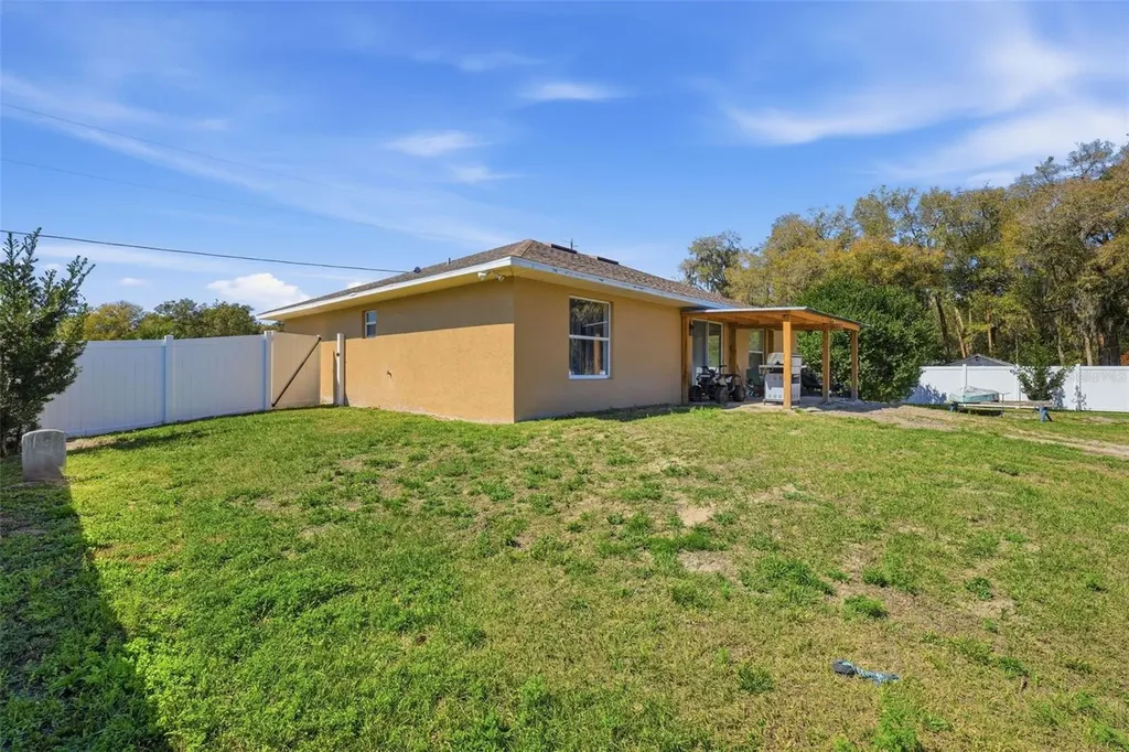 195 Frederick Street N Pierson FL 32180