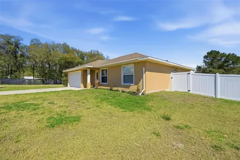 195 Frederick Street N Pierson FL 32180