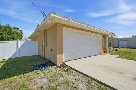 195 Frederick Street N Pierson FL 32180