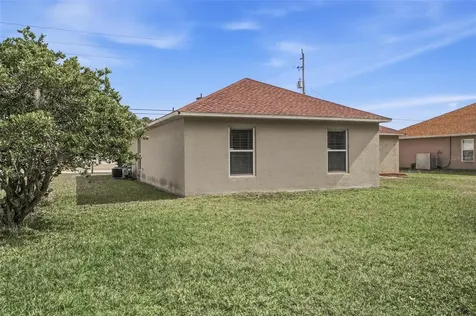 69 London Drive Palm Coast FL 32137
