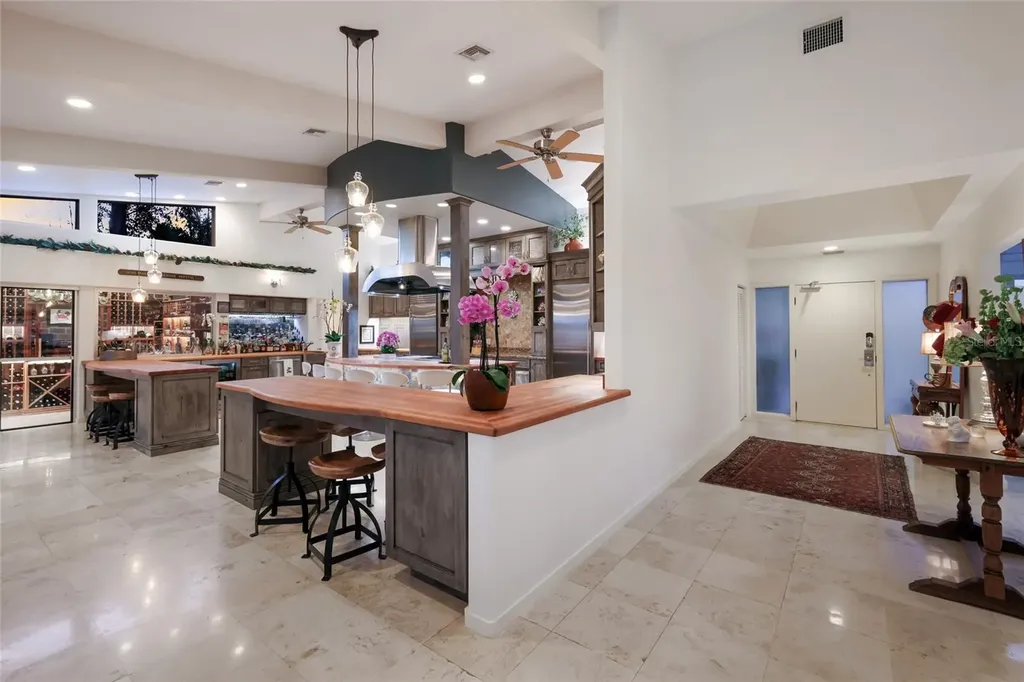 608 87th Street Court NW Bradenton FL 34209