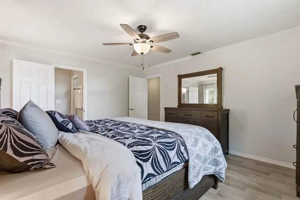 4240 Shamrock Drive Venice FL 34293