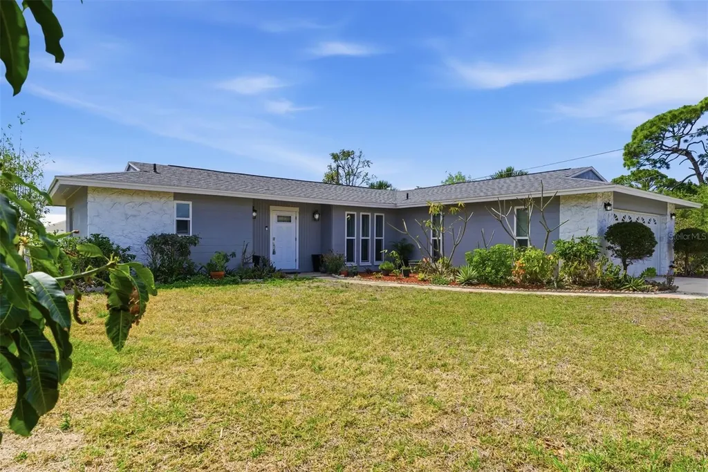 4240 Shamrock Drive Venice FL 34293