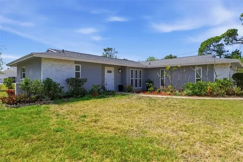 4240 Shamrock Drive Venice FL 34293