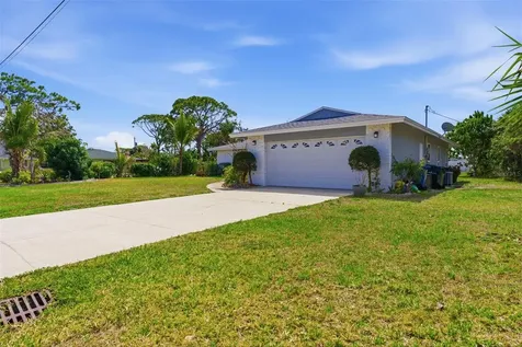 4240 Shamrock Drive Venice FL 34293