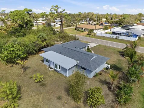 4240 Shamrock Drive Venice FL 34293