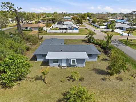 4240 Shamrock Drive Venice FL 34293