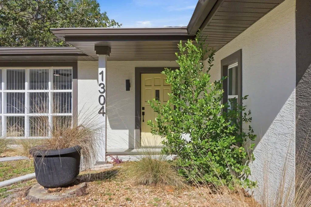 1304 NE 5th Avenue Crystal River FL 34428
