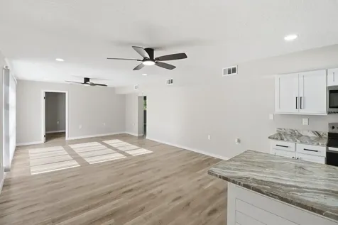 1304 NE 5th Avenue Crystal River FL 34428