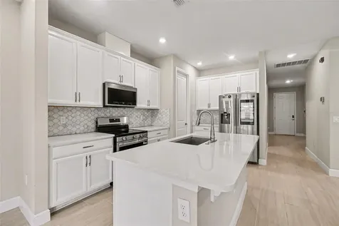 602 Napoli Way Howey In The Hills FL 34737