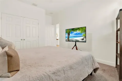 7193 Dilly Lake Avenue Groveland FL 34736