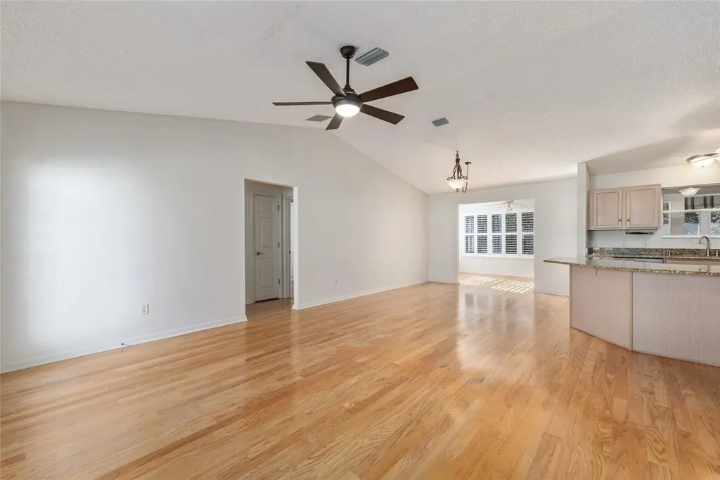9280 SE 179th Wesley Street The Villages FL 32162