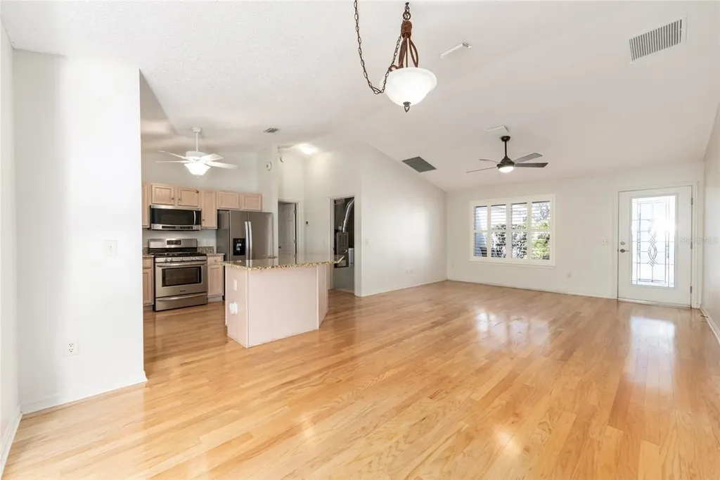 9280 SE 179th Wesley Street The Villages FL 32162