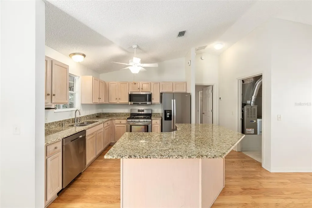 9280 SE 179th Wesley Street The Villages FL 32162