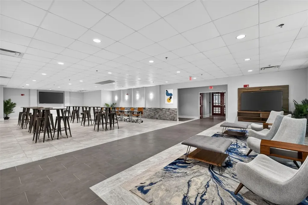 151 E Washington Street Orlando FL 32801