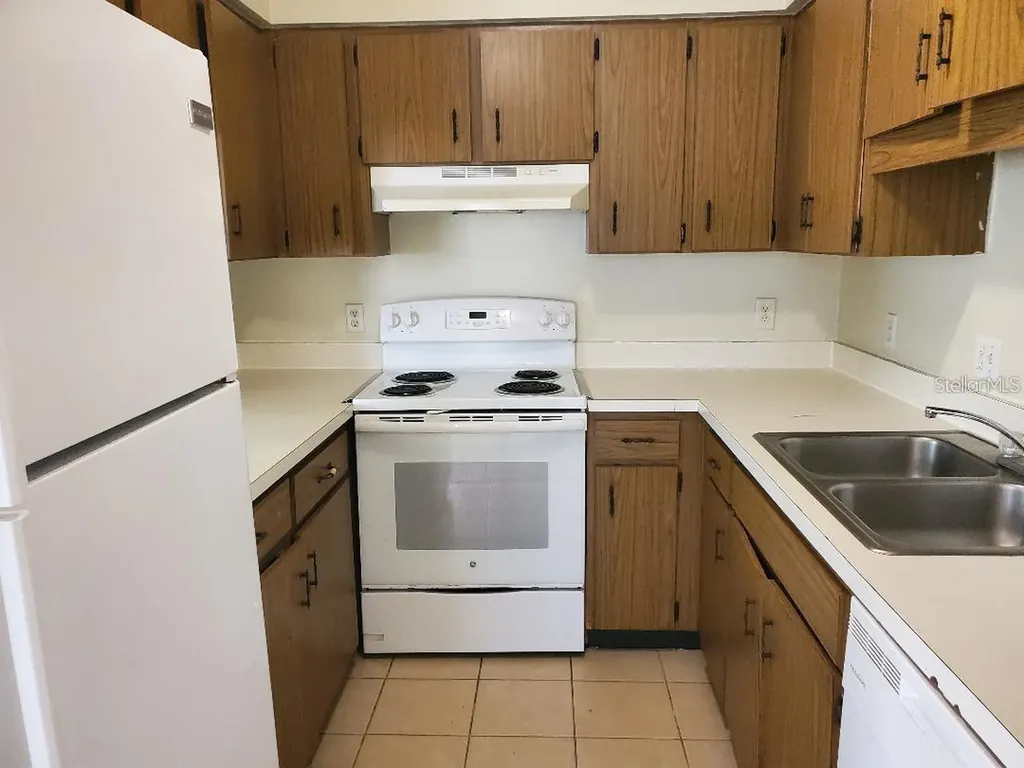734 Shakespeare Drive Lakeland FL 33801