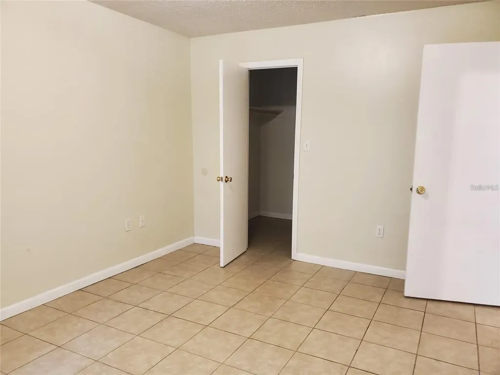 734 Shakespeare Drive Lakeland FL 33801