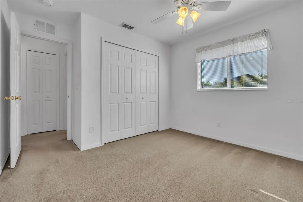916 NE 4th Place Cape Coral FL 33909