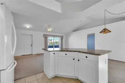 916 NE 4th Place Cape Coral FL 33909