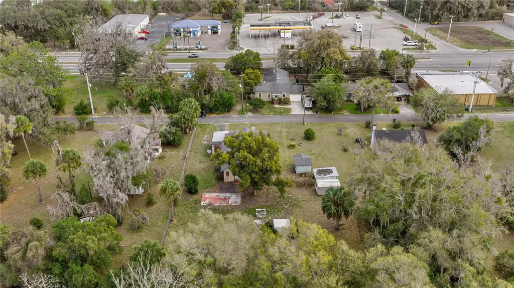 7018 SE 222nd Street Hawthorne FL 32640