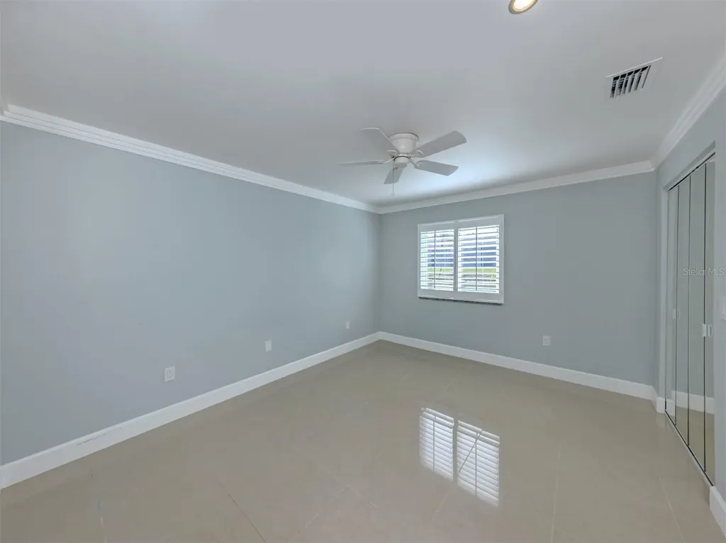 2616 Hidden Lake Drive N Sarasota FL 34237