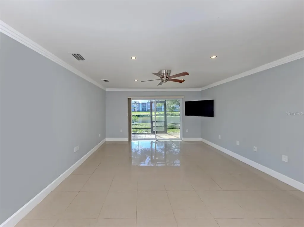 2616 Hidden Lake Drive N Sarasota FL 34237
