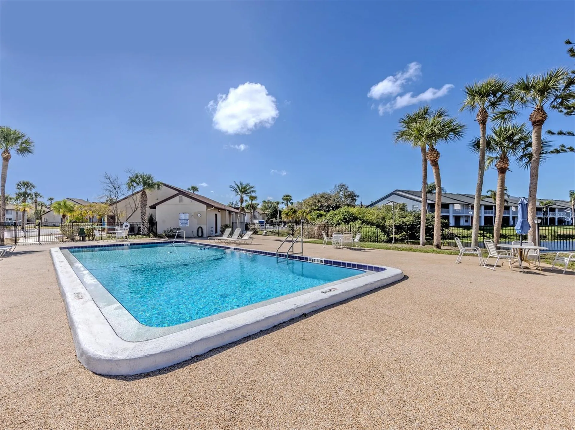 2616 Hidden Lake Drive N Sarasota FL 34237