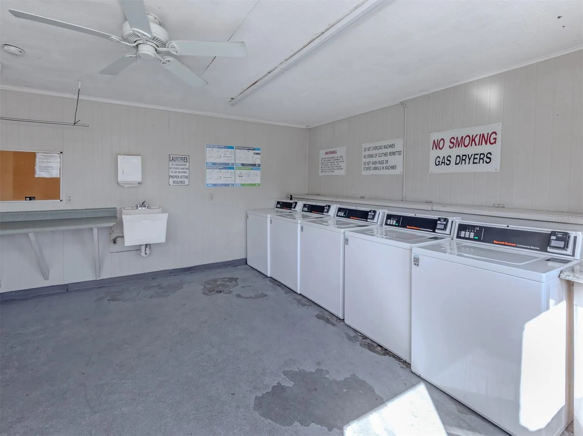 2616 Hidden Lake Drive N Sarasota FL 34237