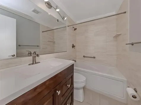 2616 Hidden Lake Drive N Sarasota FL 34237