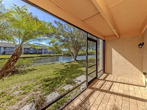 2616 Hidden Lake Drive N Sarasota FL 34237